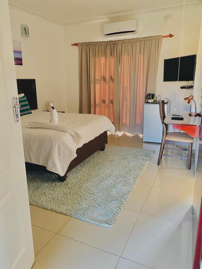 Styled Bed And Breakfast Palapye Extérieur photo